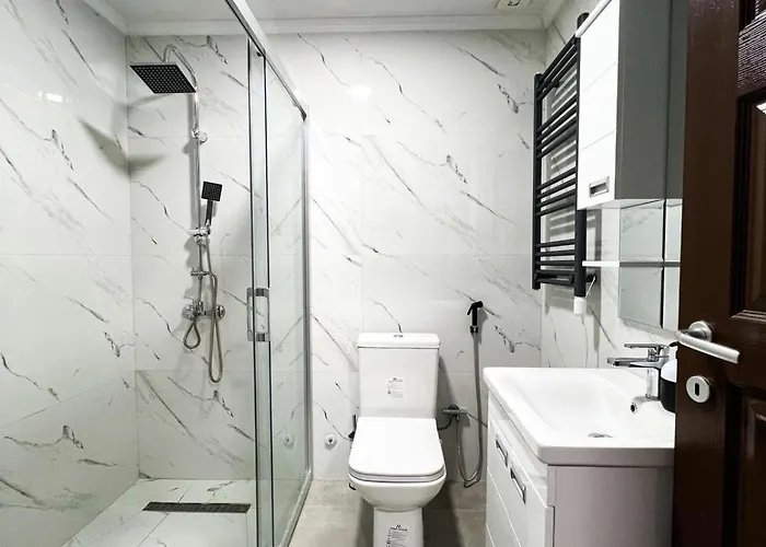 2-bedroom Luxe With Free Parking By He-ra * Skopje